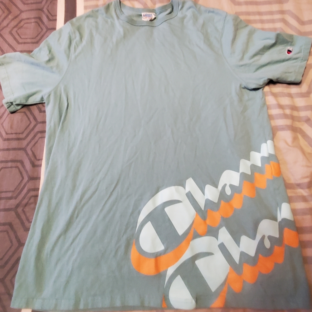 Mens Champion 2xl tshirt